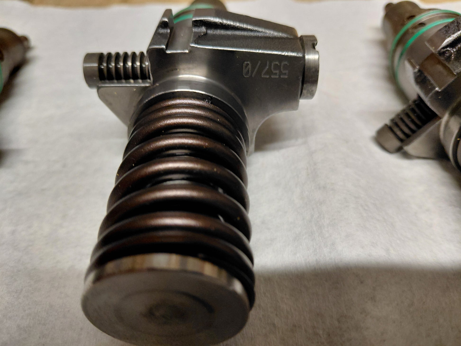 Steyr Diesel Marine 6 Einpritzdüsen 2176557/0 Z002030-7 Typ 557/0